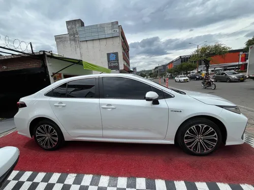 Toyota Corolla Seg Hibrido 1.8 At