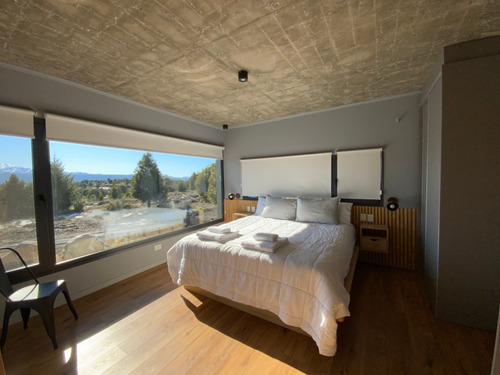 Venta Casa 2 Dormitorios San Martin De Los Andes Con Cochera
