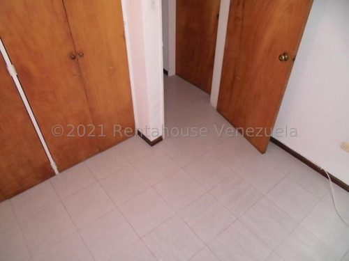 Imagen 5 de 15 de Apartamento En Venta La Boyera ¡ Oportunidad !