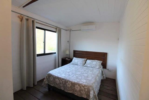 Imagen 10 de 16 de Casa Vagones, El Chorro