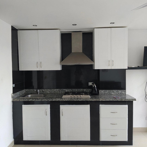 Alquiler Apartamento Amueblado De Una Habitación Con Piscina, Zona Universitaria, Santo Domingo