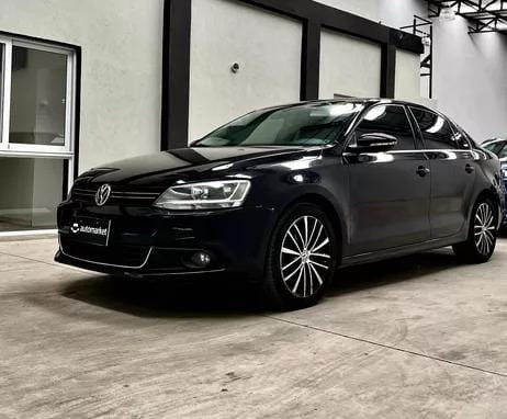 Volkswagen Vento 2.0 Sportline Tsi 200cv Bi-xenon