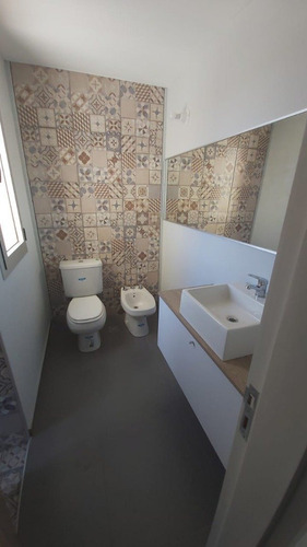 Imagen 8 de 20 de Duplex 3 Dor Docta