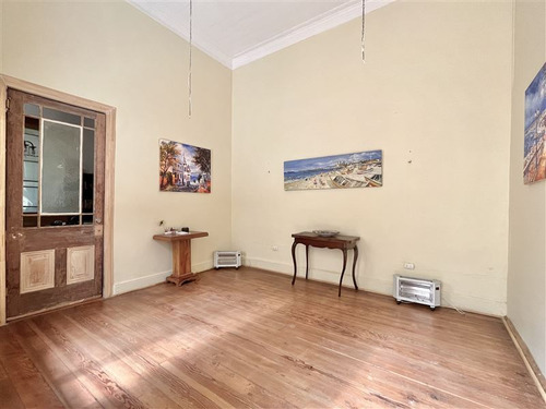 Casa En Venta De 6 Dorm. En Valparaíso