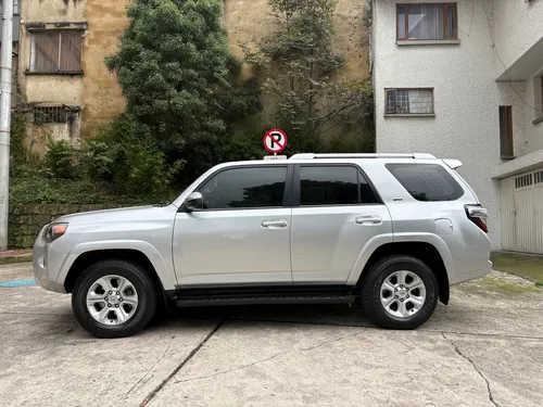 Toyota 4Runner 4.0 Sr5 Fl Automática