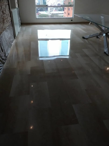 Imagen 2 de 5 de Diamantado Y Cristalizado De Piso De Granito Y Mármol Y Tope