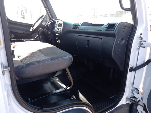 Imagen 4 de 6 de Mercedes Benz Accelo