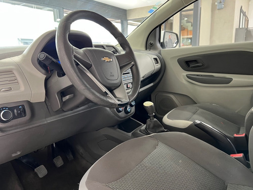 Imagen 8 de 8 de Chevrolet Spin Lt 1.8 8v Mt 7as