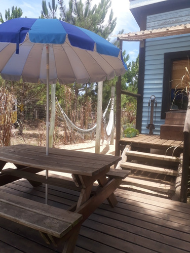 En Alquiler Temporada! Cabaña Cambalache, Casa De Madera, Monoambiente. A 350mts. De La Playa, Zona La Viuda, Para 2 O 3 Adultos, Punta Del Diablo, Rocha, Uruguay.