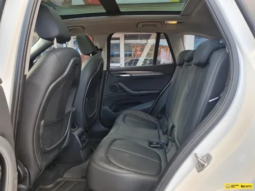 BMW X1 Sdrive20i 2.0cc AT AA 4X2
