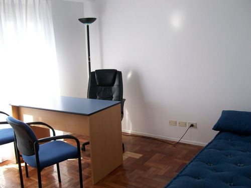 Alquiler Consultorio Psicológico, Belgrano, Luminoso.