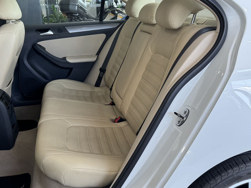 Volkswagen Jetta JETTA Highline 2.0 TSI 16V 4p Tiptronic