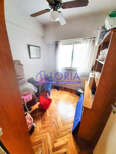Imagen 10 de 23 de 4 Ambientes - Frente - Balcon - Cochera Fija - Oportunidad.-