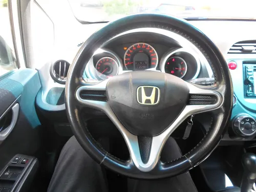 Honda Fit I-vtec At Fe 2011