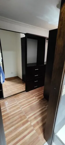 Apartamento En Barrio Los Colores