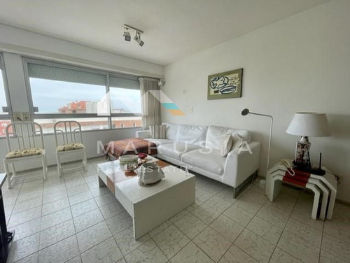 Departamento En Venta Ubicado En Península, Punta Del Este, Punta Del Este / Maldonado
