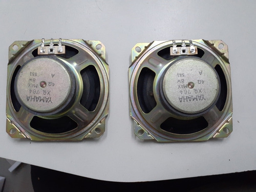 Parlantes Yamaha Modelo Xq 764 4ohms 8w 4 Pulgadas