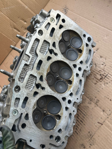 Cabeza Derecha Chevrolet Camaro Acadia3.6l V6 16-20 12668127 (Usado)