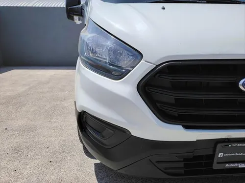 Ford Transit 2.2 Van Larga Techo Alto Custom Mt