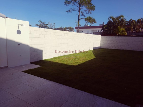 Imagem 4 de 15 de Sobrado Com Piscina E Churrasqueira - 17886