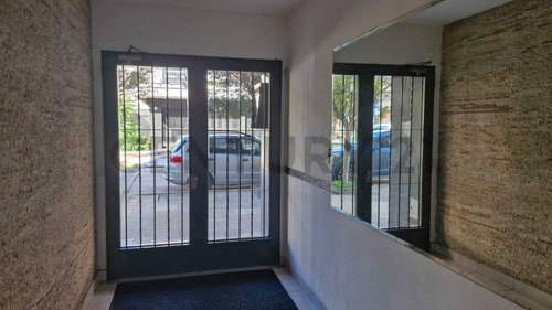 Venta - Depto - 3 Ambientes - Ramos Mejia