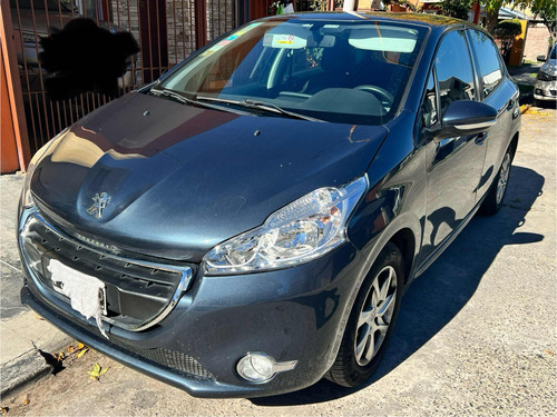 Peugeot 208 1.5 Allure Touchscreen