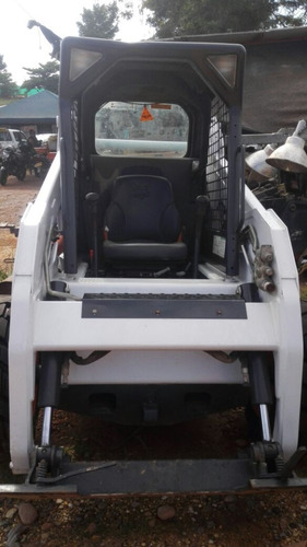 Minicargador Bobcat S185 Modelo 2012