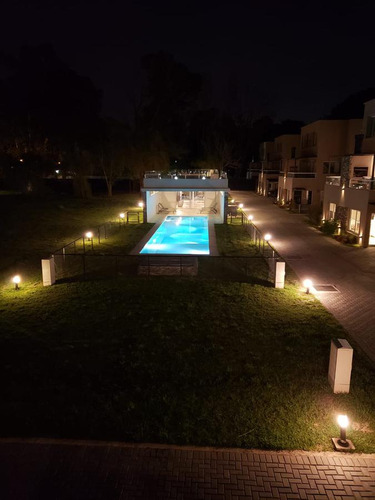 Departamento De 2 Ambiente En Green Village Pilar | Vco Propiedades
