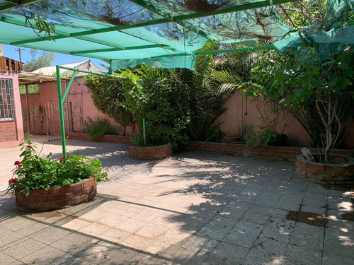 Excelente Terreno Con Casa Para Remodelar En Comuna El Bosqu