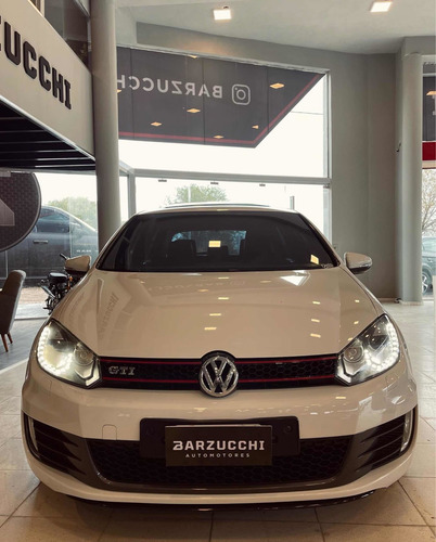Imagen 2 de 11 de Volkswagen Golf 2012 2.0 Vi Gti Tsi 211cv