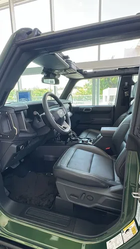 Ford Bronco 2.7L V6 Bi-Turbo BADLANDS