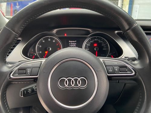 Audi A4 2.0 Tfsi Attraction Multitronic 4p