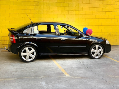 Astra Hatch 4 Portas Advantage Metro Vila Prudente