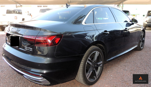 Audi A4 Select 2023