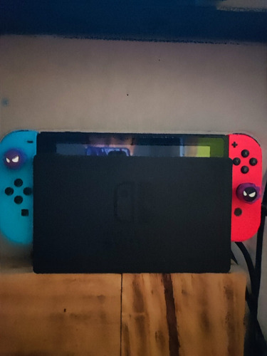 Nintendo Switch V2 