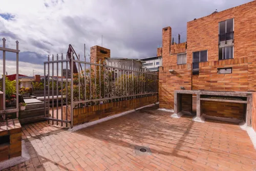 Apartamento En Arriendo/venta En Chapinero Alto. Cod A21522