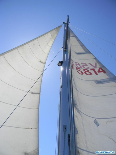 Imagen 4 de 10 de Velero Wauquiez 37