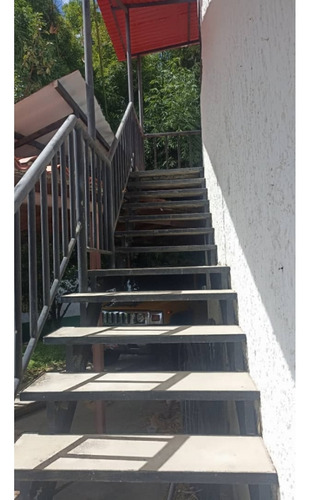 En Venta Anexo En La Urb. La Mara Merida Ve25-008mrd-cper