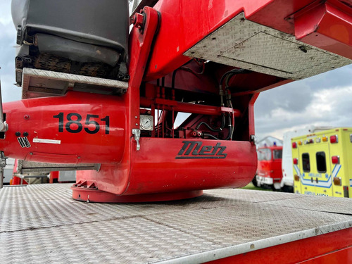 Imagen 9 de 24 de Daf 1300 Escalera