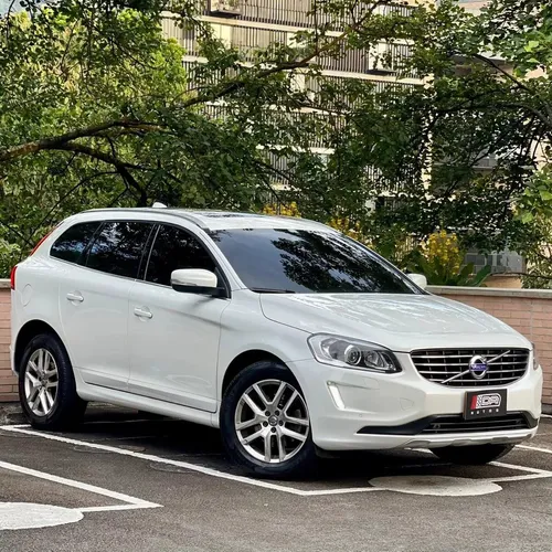 Volvo XC60 2.0 T5 Awd Summum