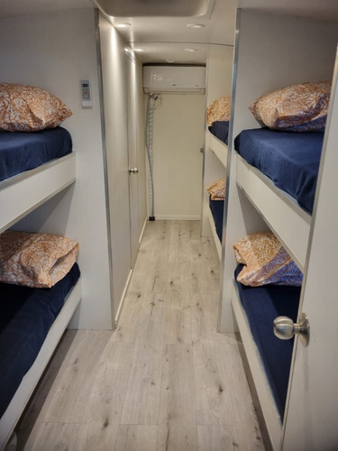 Alquiler Motorhome Para 8 Personas Con Chofer Propio