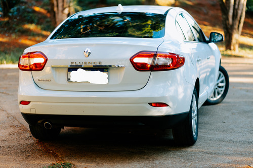 Renault Fluence 2.0 Dynamique Plus X-tronic Hi-flex 4p