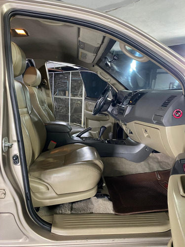 Toyota Fortuner 2012 Blindada