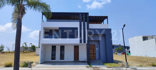 Venta De Casa Nueva En Gran Reserva Lomas De Angelópolis
