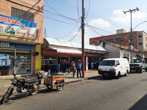 Imagen 7 de 9 de En Venta Centro Comercial