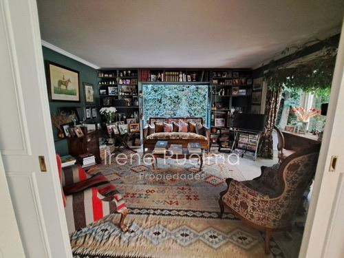 Vende Casa Inglesa Gran Terreno May Flower En Lo Barnechea