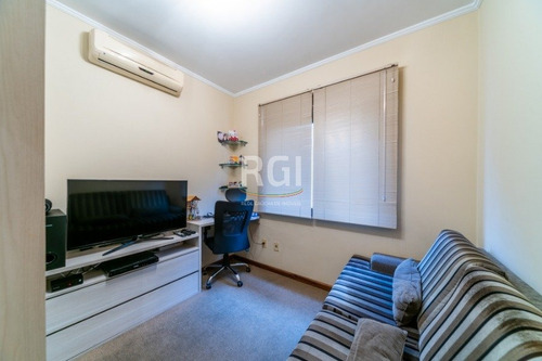 Apartamento Em Bom Fim Com 3 Dormitórios - Cs36006869