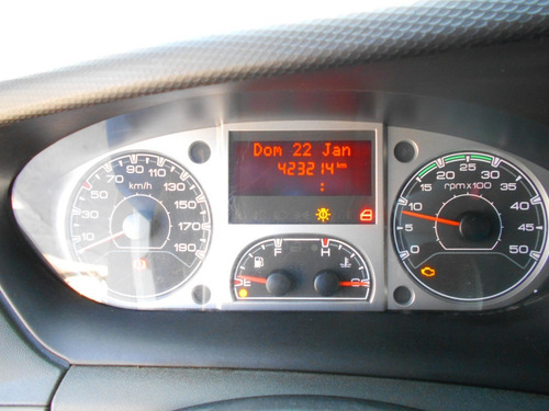 Imagem 9 de 11 de Iveco Daily 35s14 Com Avanço 16/16