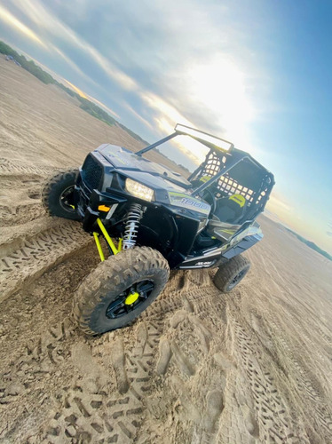 Polaris Rzr 1000,con Accesorios Y Services Hechos. Impecable