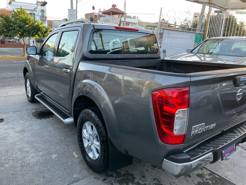 Nissan NP300 Frontier 2.5 Le Aa Mt